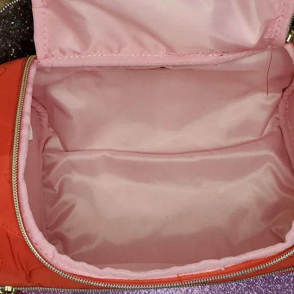 🎉HP🎉Juicy Couture ❤️NWT❤️ Red Travel Cosmetic Bag! ❤️❤️❤️ - Picture 14 of 17